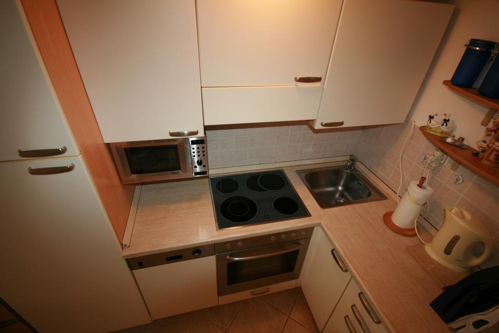 Apartment Ana ツリクヴェニツァ 部屋 写真